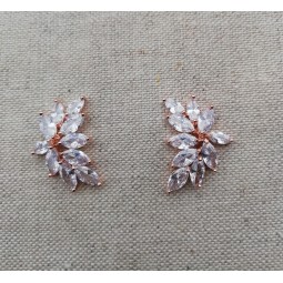 Boucles d'oreilles mariée rose doré , boucles d'oreilles mariage strass , mariage zircon
