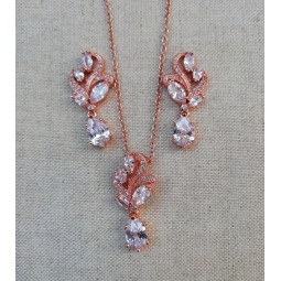 Parure mariage bijoux mariée  rose doré , collier mariage strass , collier mariage zircon rose gold